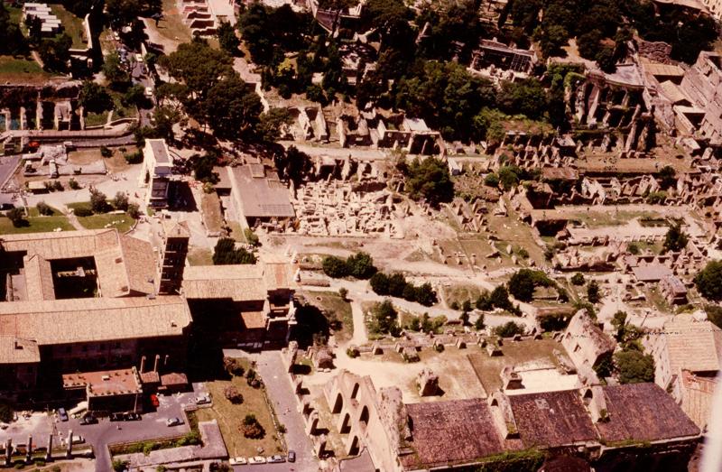 FR - VA 068-asf014766.jpg