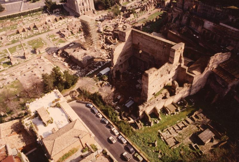 FR - VA 083-asf014810.jpg