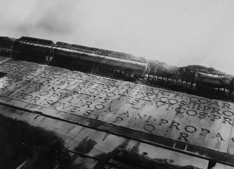 FR-ASS-OV 008-asf020220.jpg