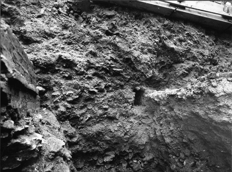 37 FR-BM-CA-asf010356.jpg