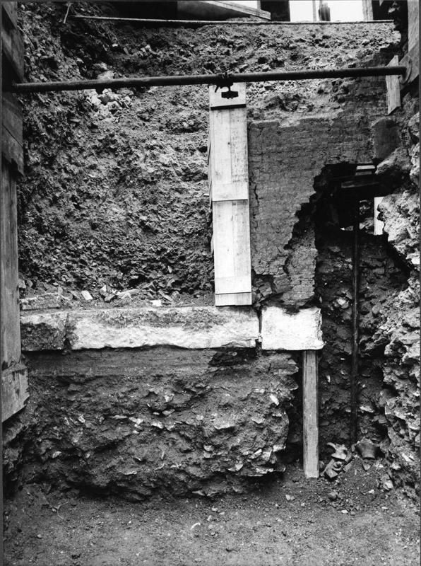 40 FR-BM-CA-asf010359.jpg