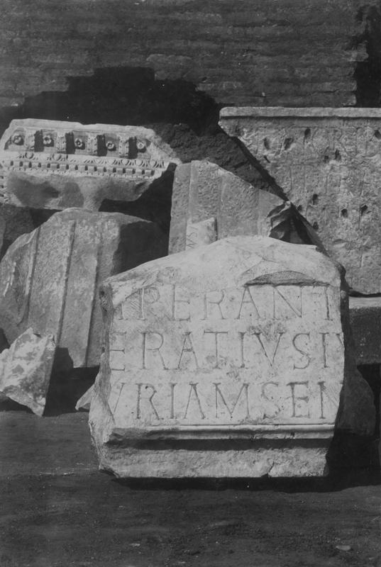 FR-CR-RI003-asf012920.jpg