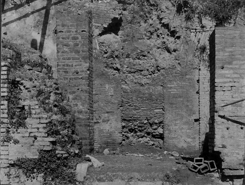 2 FR-DP-asf013654.jpg