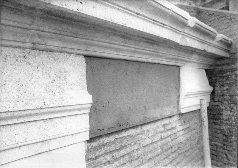33 FR-FG-E-asf013894.jpg