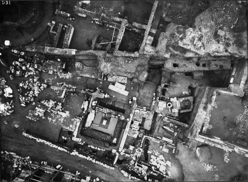 11 FR-FG-asf014014.jpg