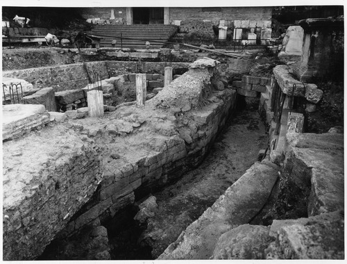  - Foro Romano. Area del Comizio e Lapis Niger