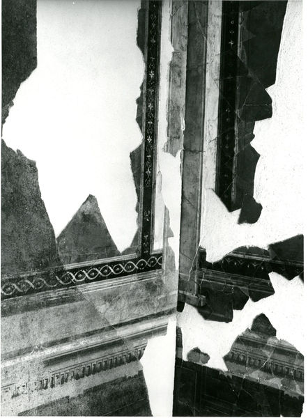 002056 - monumento - Studiolo di Augusto: danni dell'autobomba, 27-28/07/1993. Neg. serie 6x6 nÂ° 19699