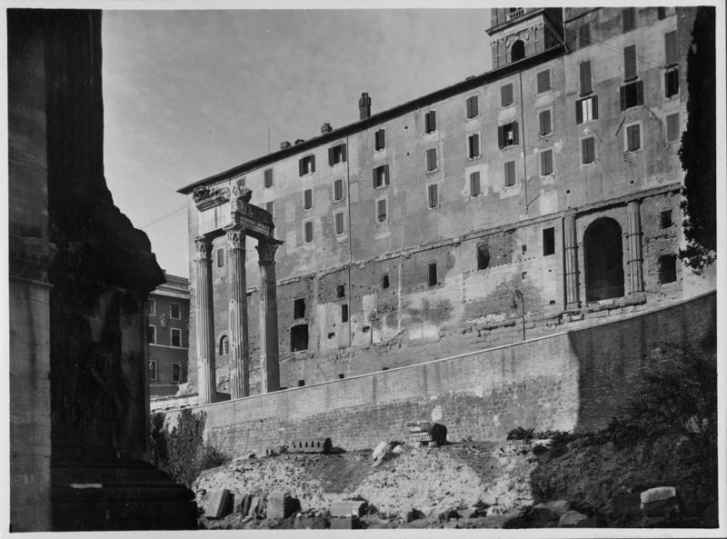 1 - FR - T-asf017071.jpg