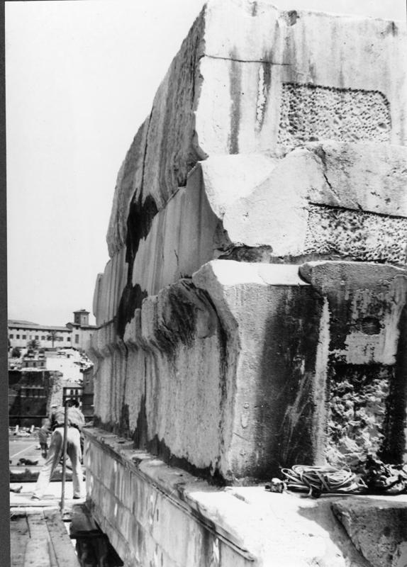 FR-TC-RE 12-asf017466.jpg