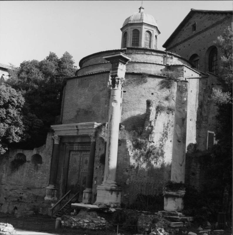 FR-TR-V 80-asf018084.jpg