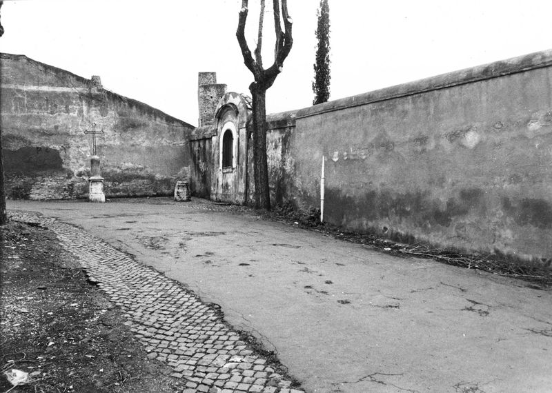 002998 - monumento - Via di S. Bonaventura: muro di recinzione