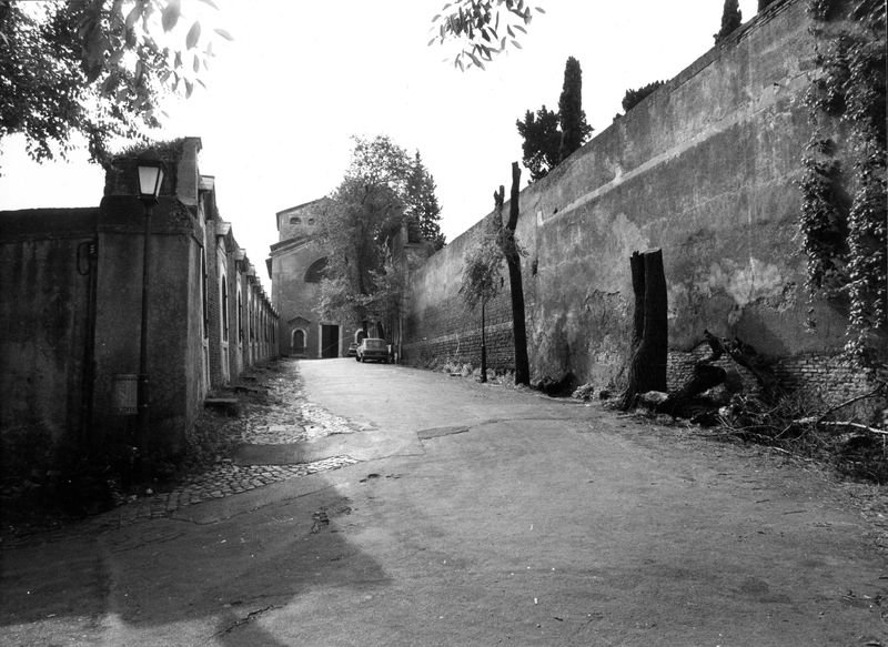 003007 - monumento - Via di S. Bonaventura: muro di recinzione a Sud di vigna barberini