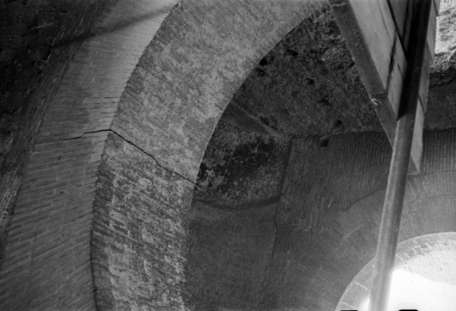 35mm-N_1-00013-36_000409.tif
