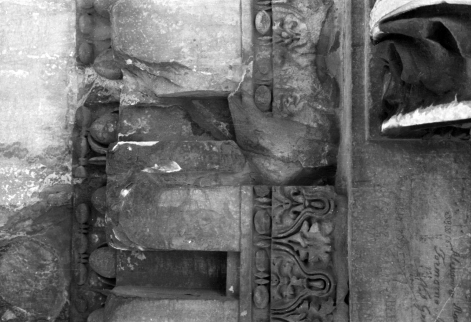 35mm-N_1-00016-24A_000519.tif