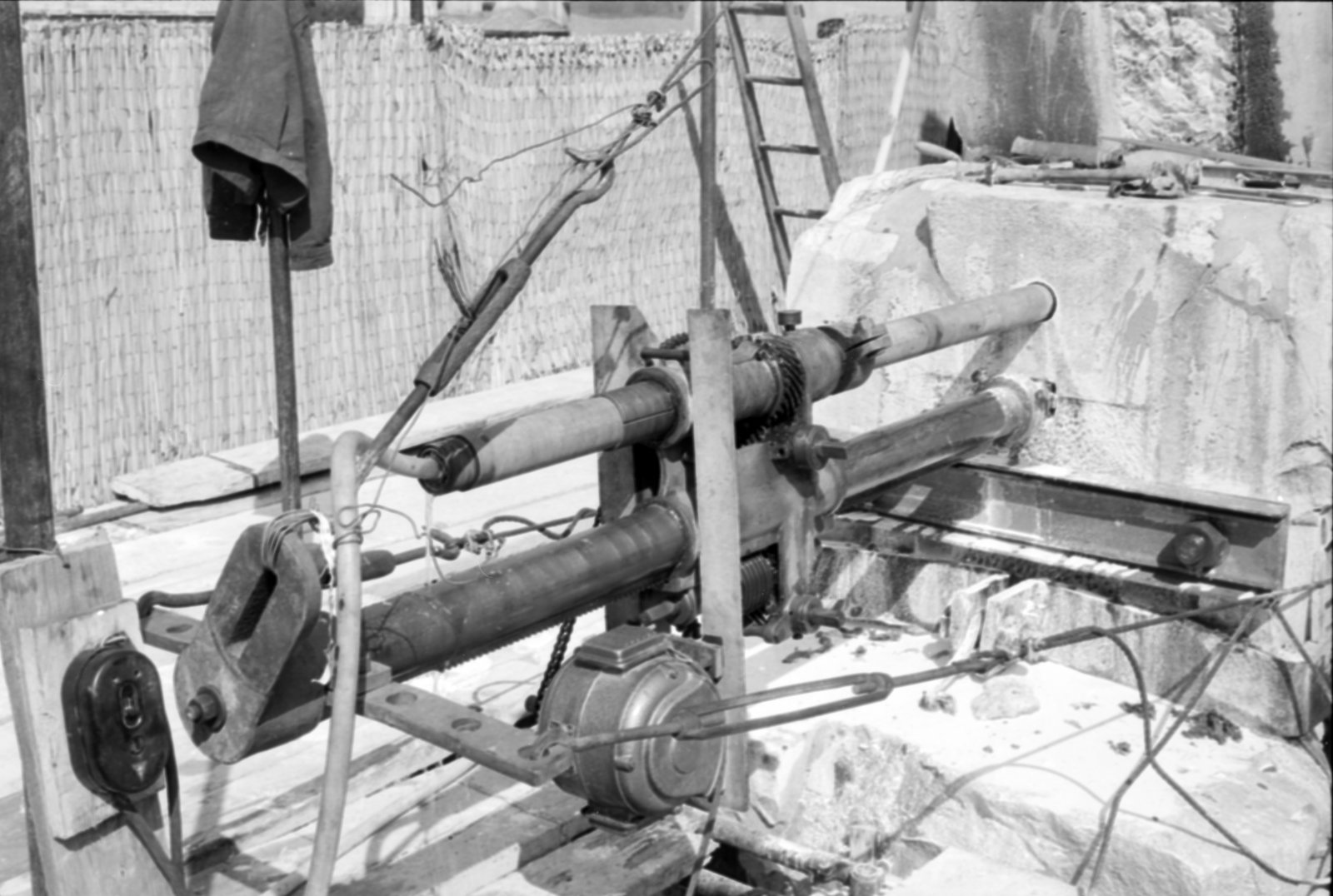35mm-N_1-00019-09_000640.tif