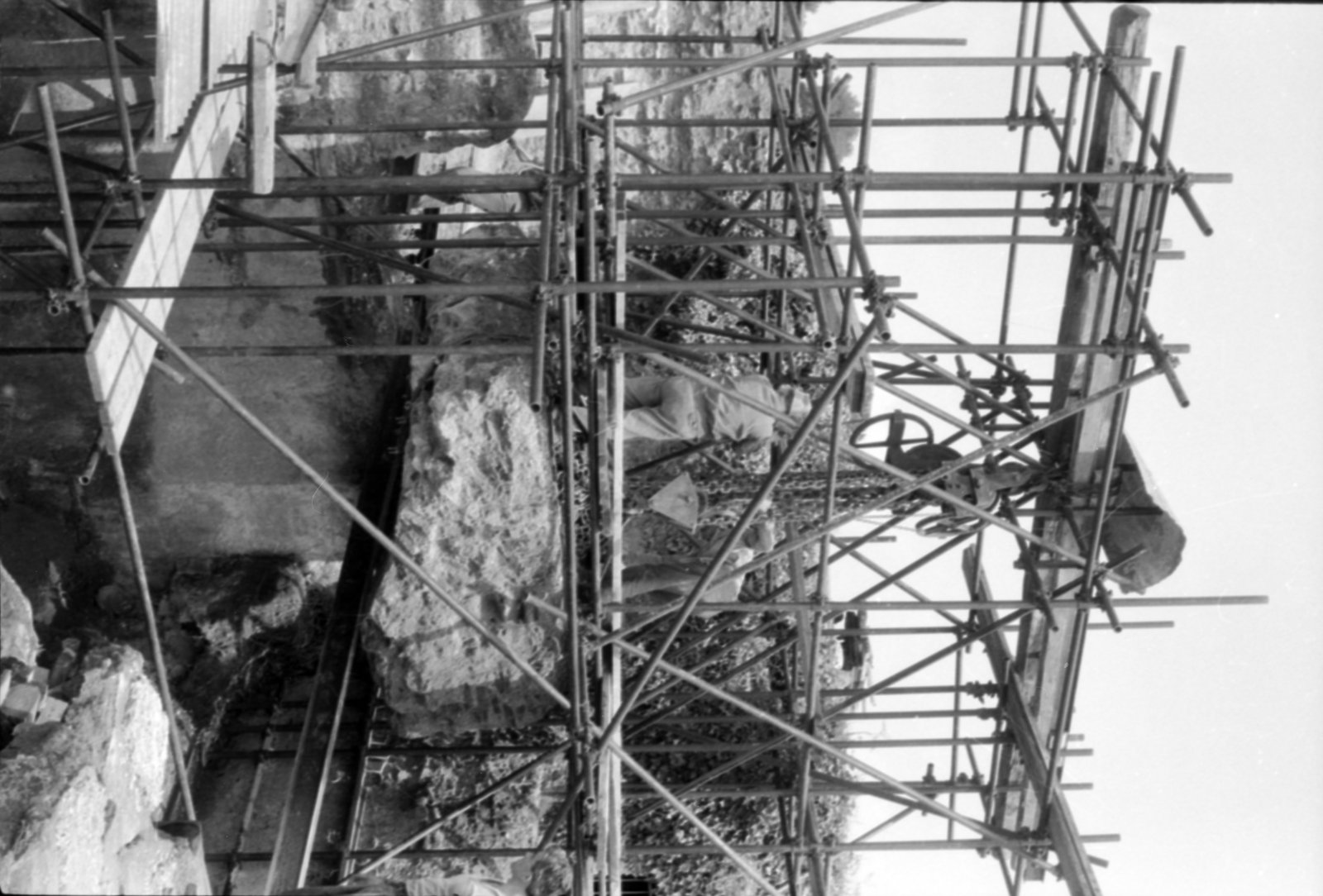 35mm-N_1-00020-16_000673.tif