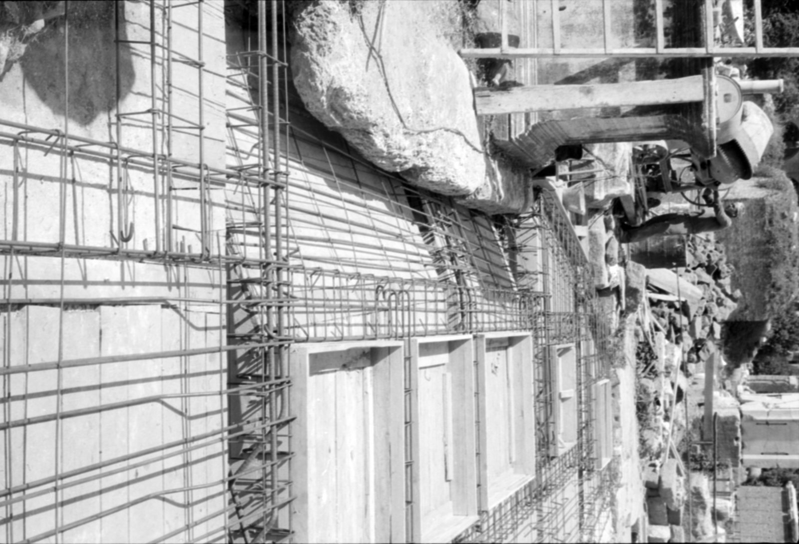 35mm-N_1-00021-53_000705.tif