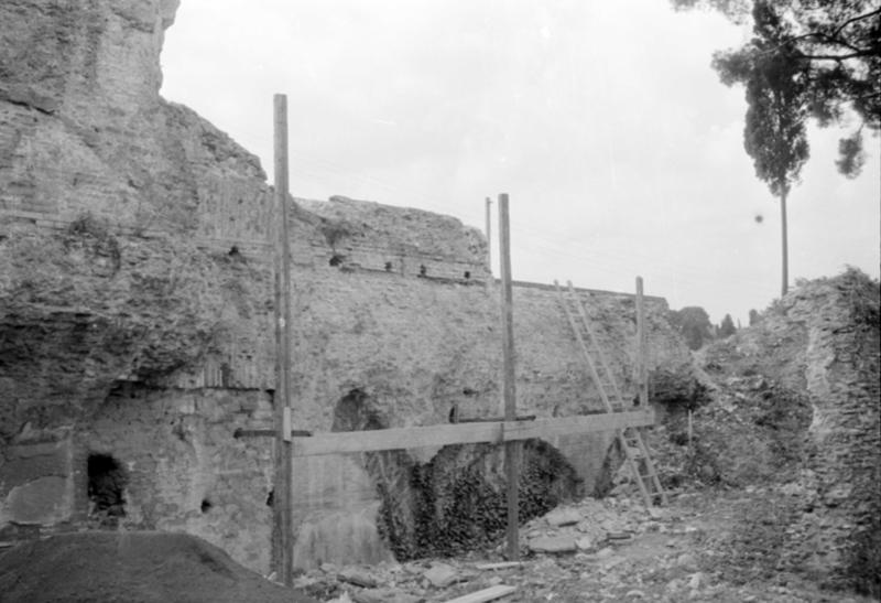 35mm-N_1-00033-10_001009.tif