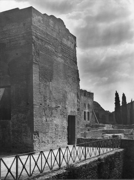 003188 - monumento - Domus Augustana, corpo centrale: piano superiore avancorpo verso la Domus Flavia particolare interno 1936
