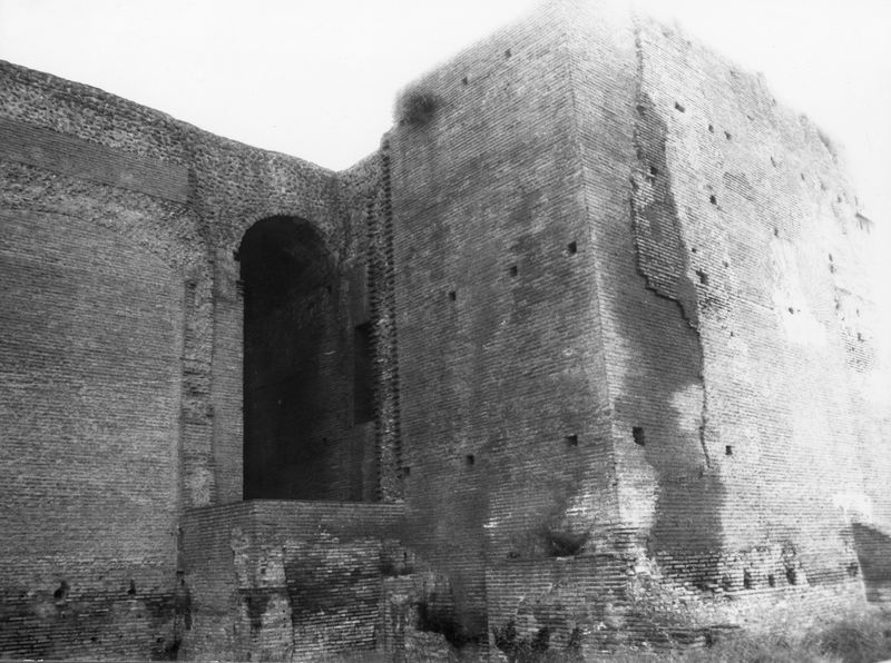 003207 - monumento - Domus Augustana, corpo centrale: piano superiore lato verso lo stadio