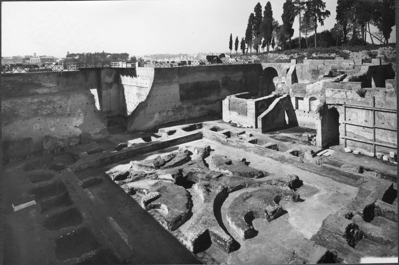 003346 - monumento - Domus Augustana, peristilio inferiore: impluvio