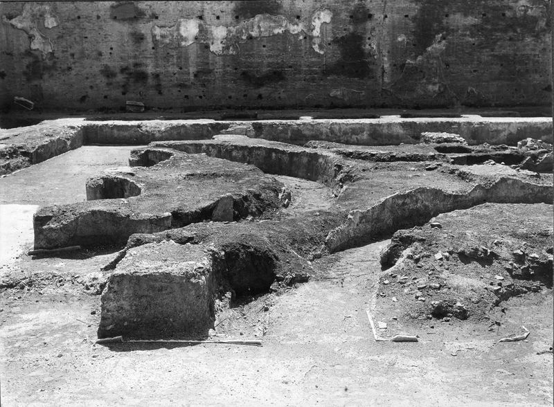 003356 - monumento - Domus Augustana, peristilio inferiore: particolare dell'impluvio
