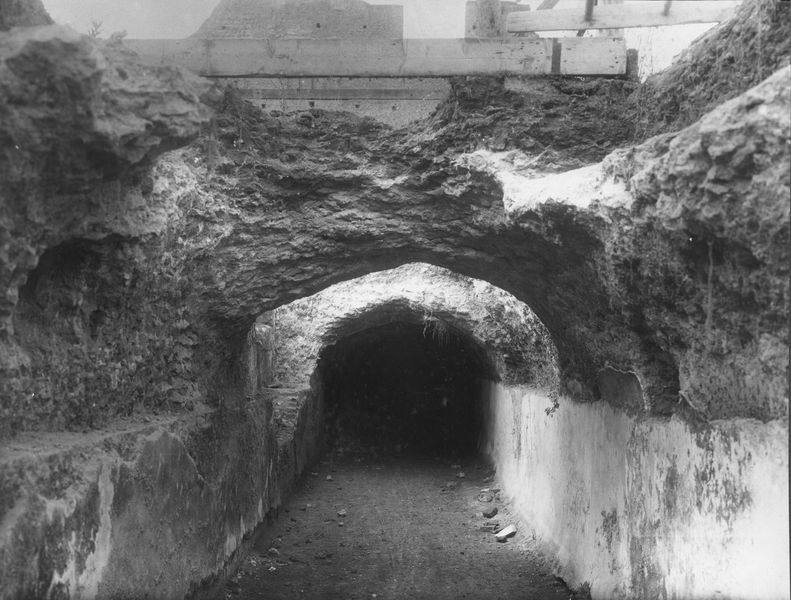 003451 - monumento - Domus Augustana, peristilio superiore: corridoio ipogeo di servizio, settembre 1939