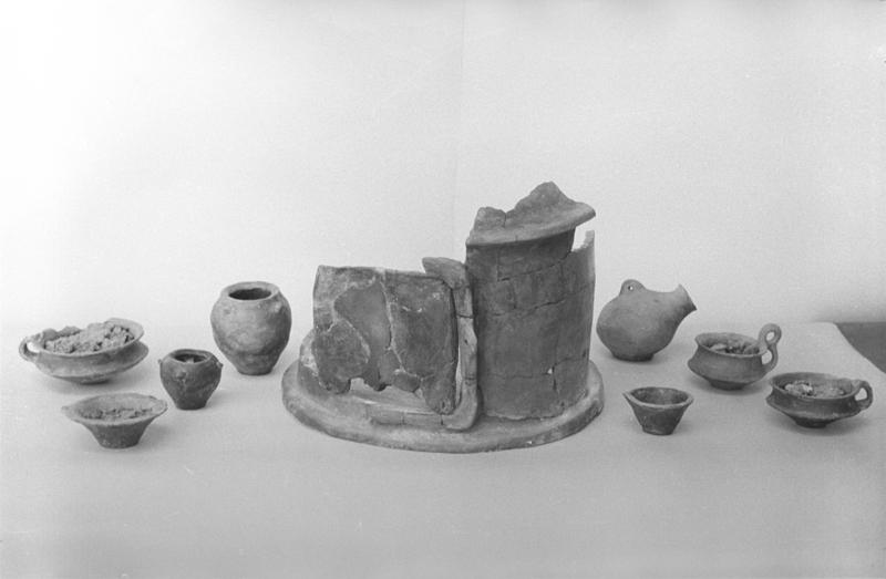 film_00010-04-1.tif
