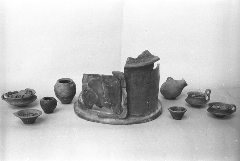 film_00010-04-3.tif