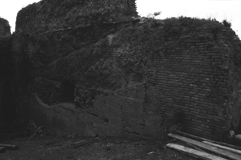 film_00023-10.tif