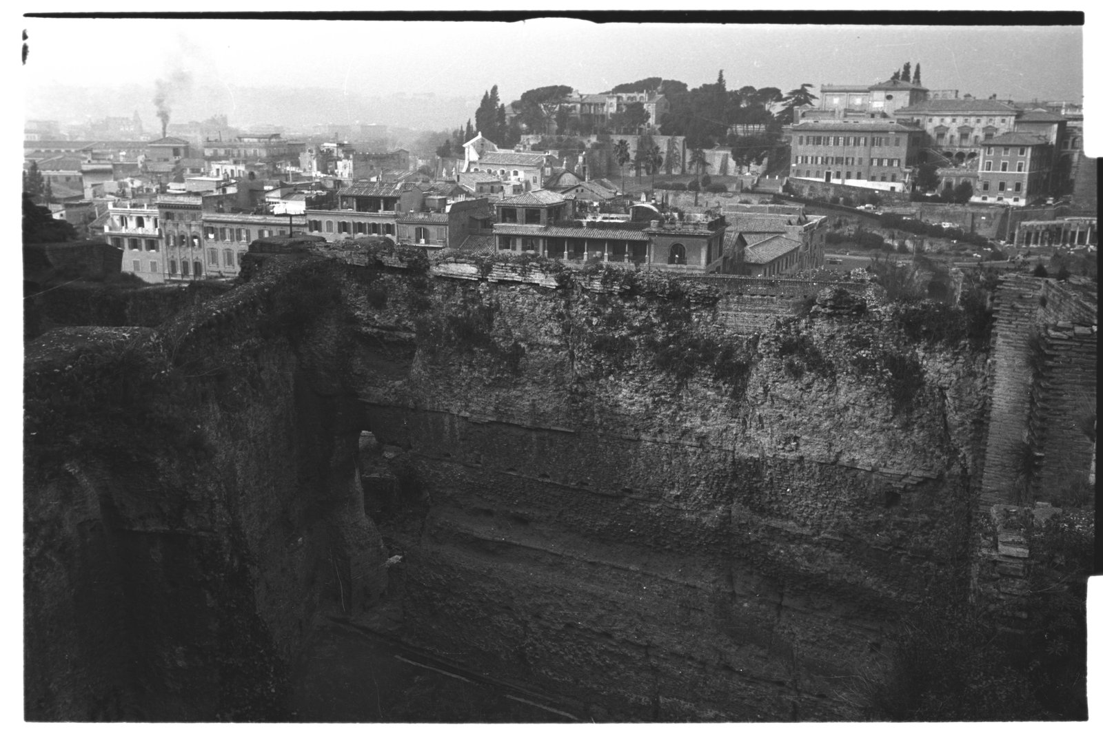 film_00023-13.tif