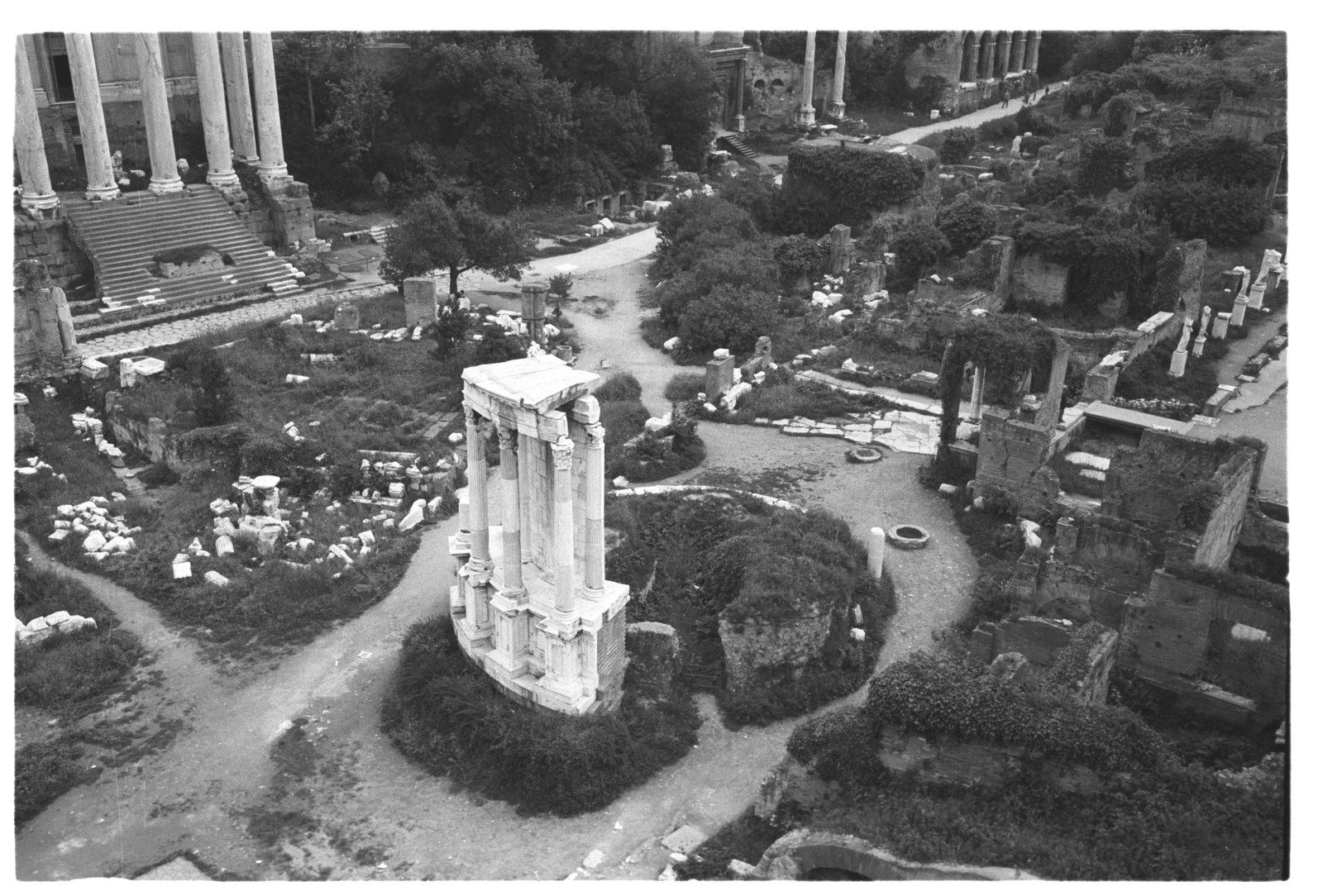 film_00023-37.tif