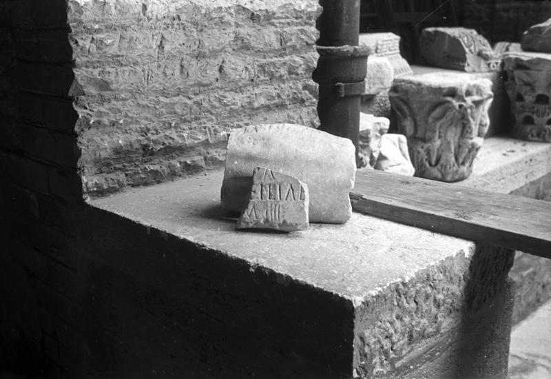 film_00061-022.tif