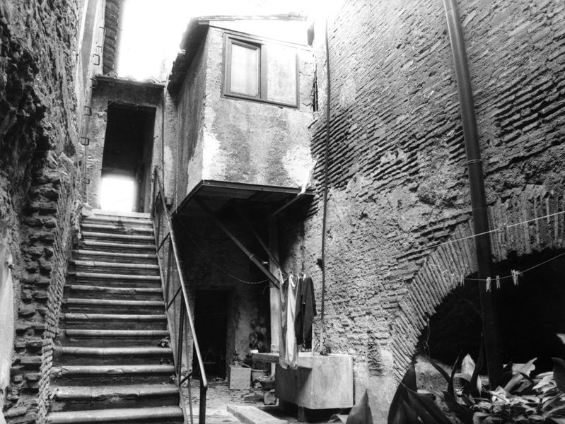 008493 - monumento - Chiesa di S. Anastasia: ricognizioni 1983
