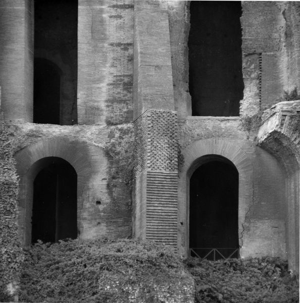 004949 - monumento - Domus Tiberiana, fronte Nord-Est settore 13-Livello IV-V: strutture novembre 1970