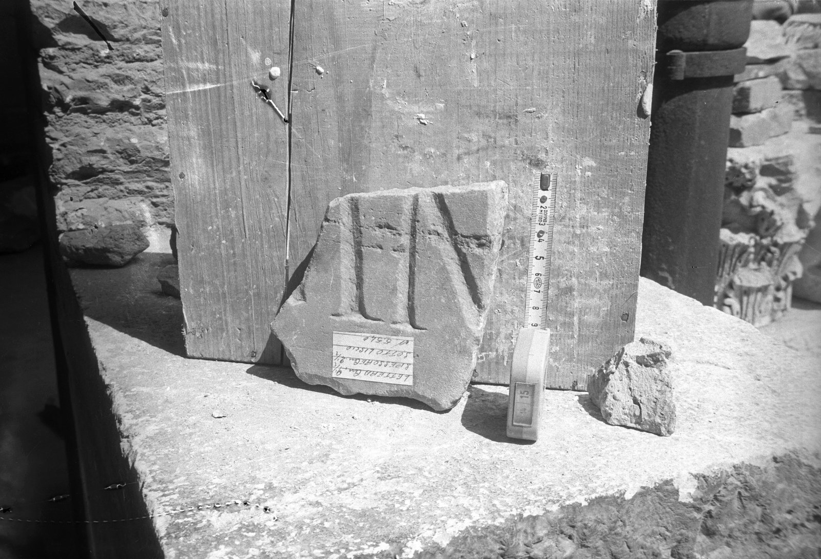 film_00066-034.tif