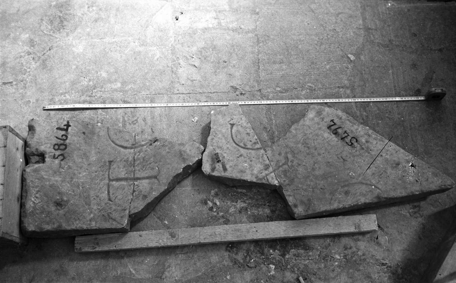 film_00066-068.tif