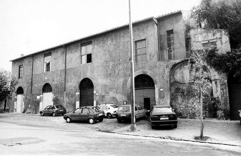 008521 - monumento - Via dei Cerchi, Grottoni: nn.119-127 zona demaniale
