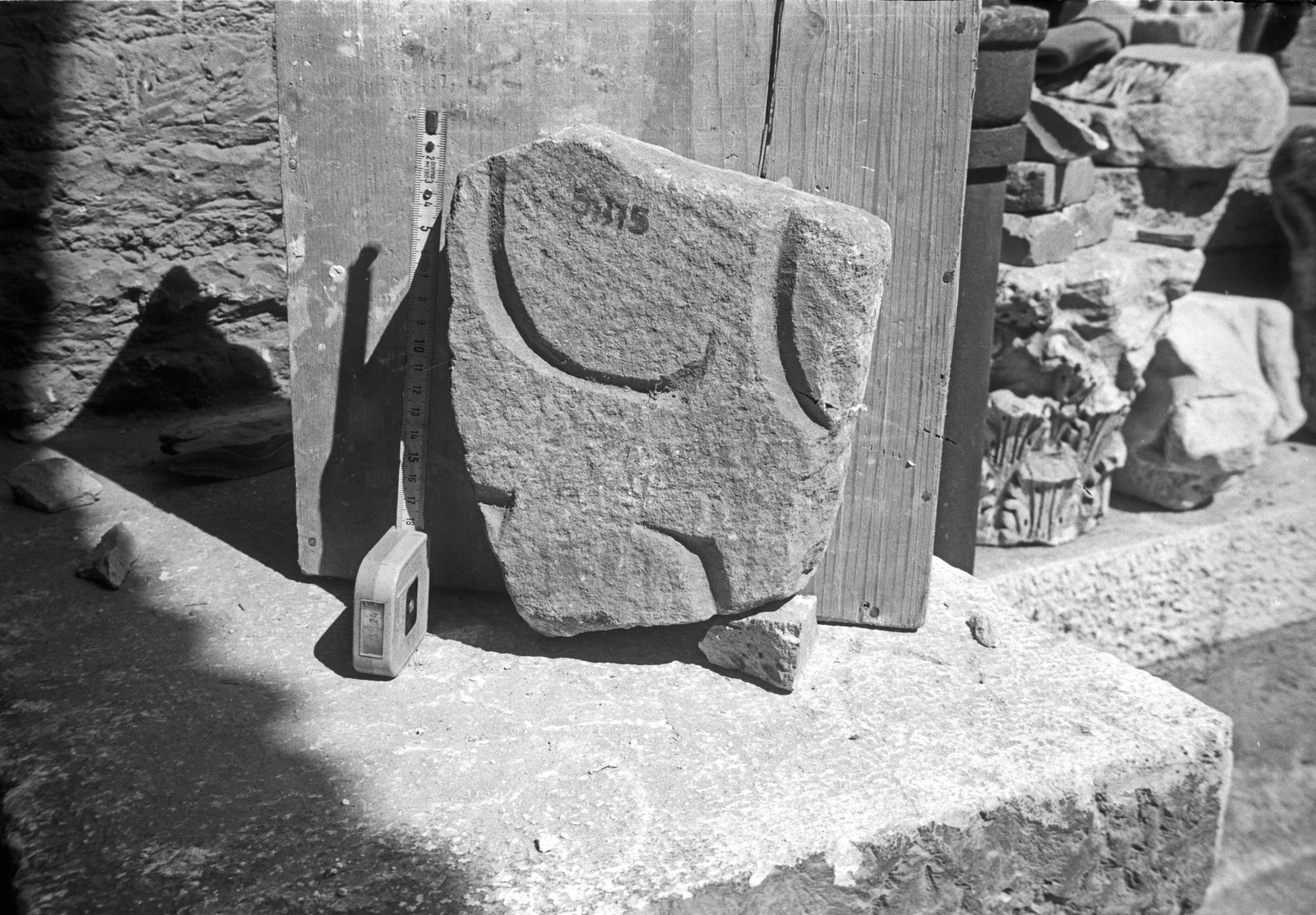 film_00071-044.tif
