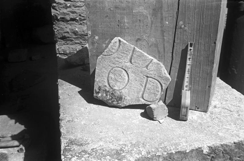 film_00075-058.tif