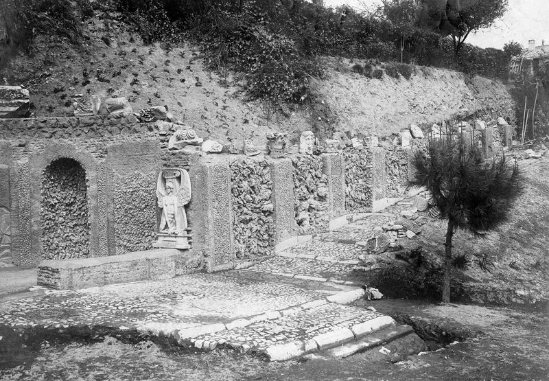 005868 - monumento - Palatino, Horti Farnesiani: veduta della Fontana de li Spechi