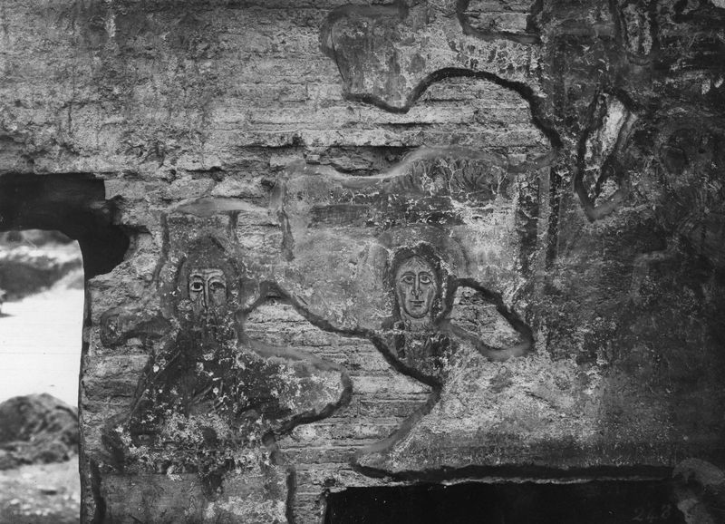 019679 - monumento - S. Maria Antiqua, pitture nell'Atrio, parete a destra entrando, affresco di papa Adriano I, particolare: S. Antonio l'Eremita e S. Maria l'Egiziana (?); neg. serie E, n. 243