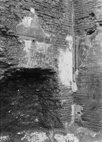 019687 - monumento - S. Maria Antiqua, pitture nell'Atrio, parete destra durante gli scavi; neg. serie F, n. 260
