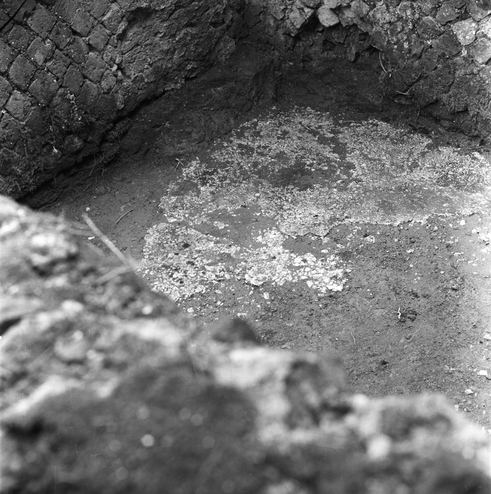 film_00108-013.tif