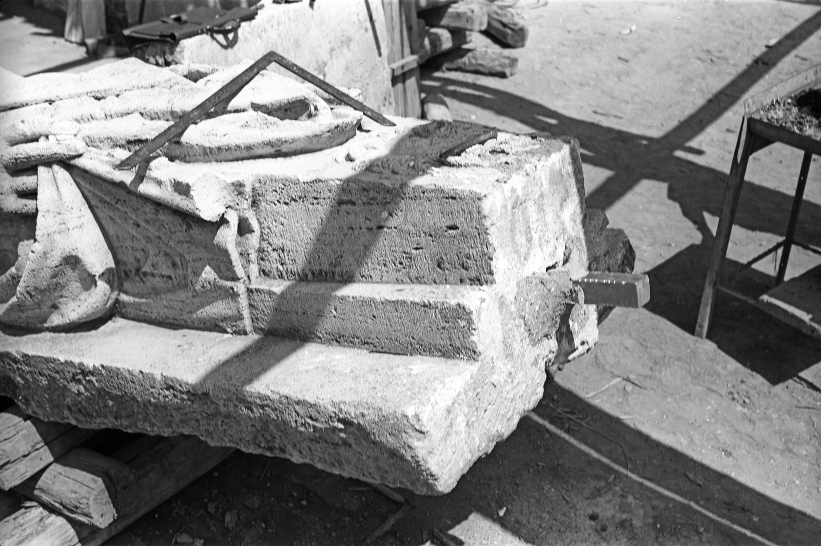 film_00114-007.tif