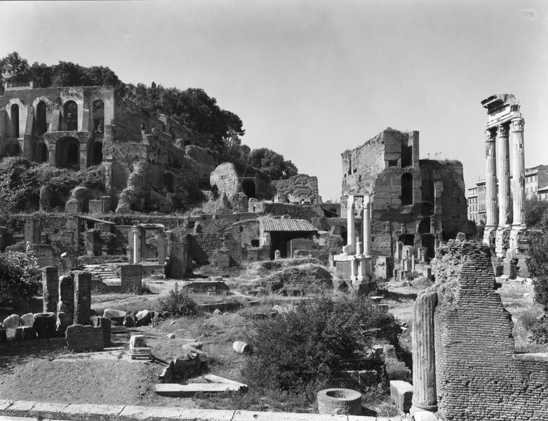 016116 - monumento - Lato Nord; Neg. Serie Gabinetto Fotografico Nazionale D, Nr. 6132