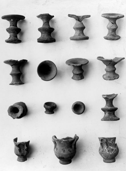 016908 - reperto - Avanzi di calici in terracotta comune rinvenuti in fosse rituali dell'area centrale del Foro; Neg. Serie F, Nr. 311 
