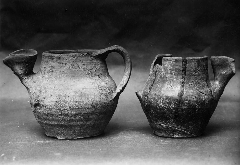 021746 - reperto - Raccolta medievale, brocchetta dalla Domus Publica; neg. serie F, n. 1120