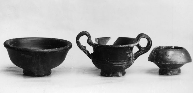 016949 - reperto - Ceramica campana, patera dalla Regia; Neg. Serie F, Nr. 976