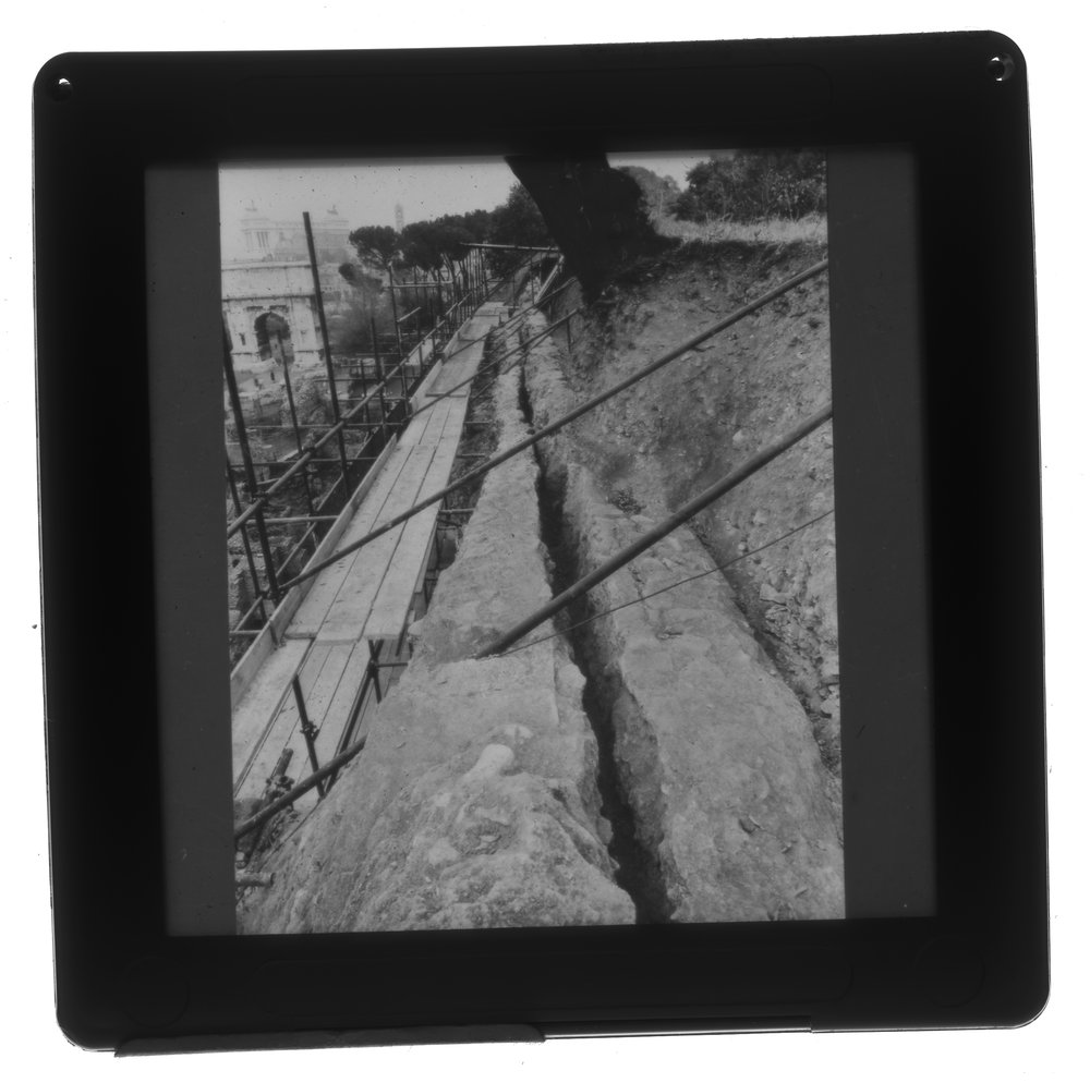 Diapositiva 6X6 - senza numero.tif